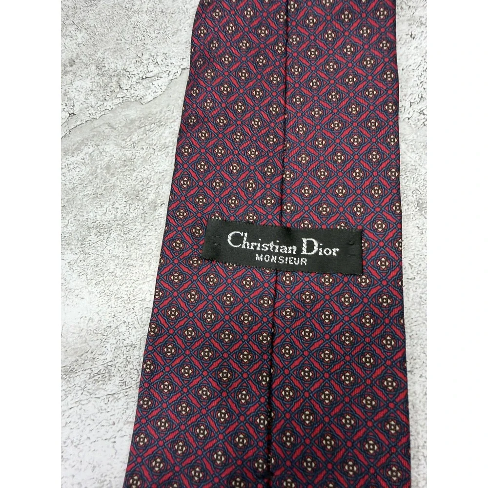 Christian Dior Tie Mens One Size Red Geometric 100% Silk Jacquard Logo Medallion